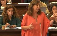 Armengol subraya ante Ciudadanos que la lengua que está "en peligro" es el catalán y no el castellano