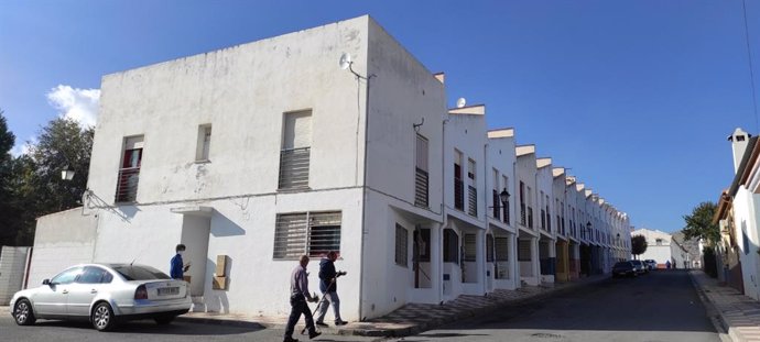 Licitadas obras de eficiencia energética en 35 viviendas de alquiler en Villanueva de las Torres y Morelábor (Granada).