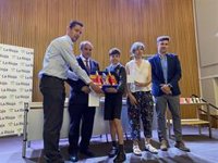 Un escolar naldense de 1º de ESO gana la 41ª edición del certamen ¿Qué es un rey para ti? en La Rioja