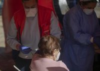 Andalucía registra 1.246 usuarios y 685 trabajadores de residencias de mayores positivos Covid