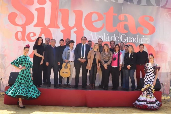 [Sevilla] Np Alcalá: El Evento Siluetas De Albero Sitúa A Alcalá En El Centro De La Moda Flamenca Y El Diseño En La Antesala De La Feria