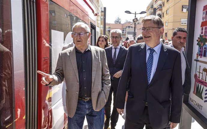 El alcalde de Valncia, Joan Ribó (i) y el president de la Generalitat Valenciana, Ximo Puig (d)