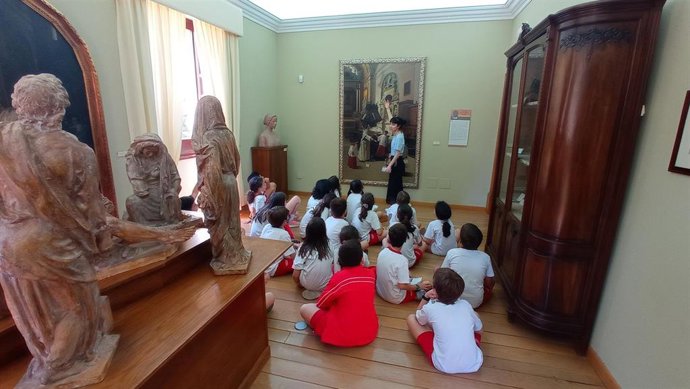 Taller infantil en un museo