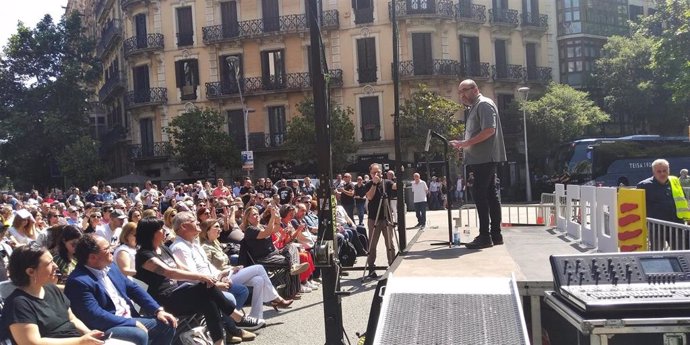 El secretario general de CC.OO de Catalunya, Javier Pachecho en la asamblea por el pacto estatal de la industria este martes en Barcelona