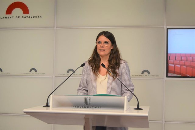 La portaveu de Junts al Parlament, Mònica Sales, en la roda de premsa