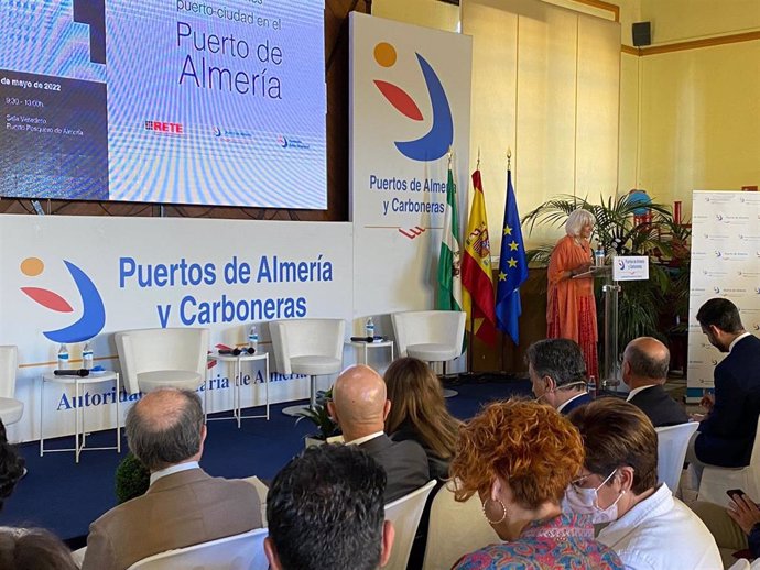 Jornadas sobre puerto-ciudad celebradas en Almería