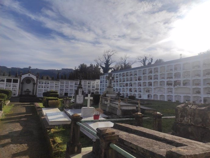 Archivo - Cementerio de Amandi (Villaviciosa)