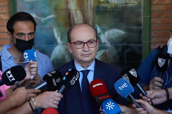 Archivo - José Castro, presidente del Sevilla FC