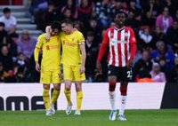 El Liverpool da más emoción a la Premier