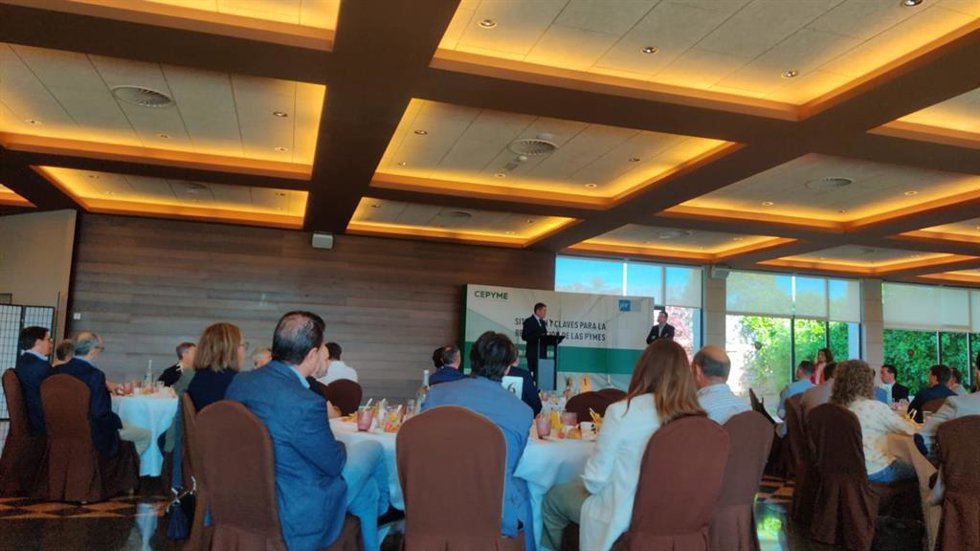 El presidente de Cepyme, Gerardo Cuerva, en una conferencia empresarial en Logroño