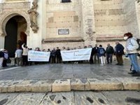 Segunda acción este jueves en demanda de la reapertura del Patio de los Naranjos de Sevilla como espacio público