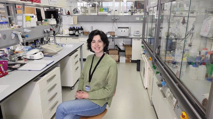 El trabajo de Learte, centrado en el diseño y preparación de metaloenzimas para el desarrollo de nuevas aplicaciones en química biológica, ha sido el único español premiado.