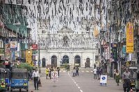 La Policía de Sri Lanka detiene a dos diputados del partido gubernamental por los disturbios