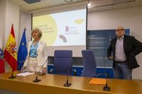 A Lombó "no le gusta" que se construya una gasolinera junto al IES Cantabria pero "no es competencia de Educación"