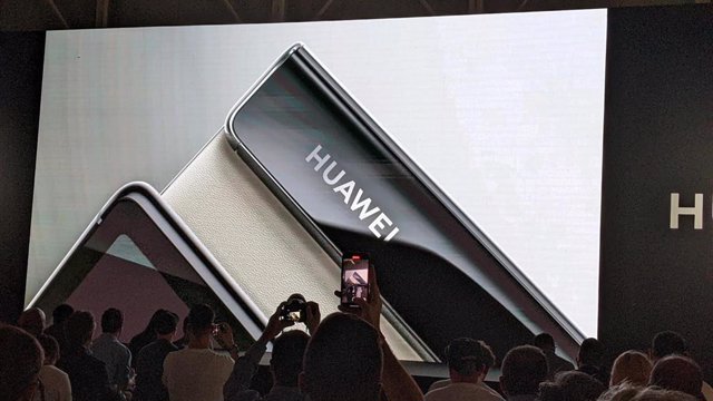 Huawei Mate Xs2