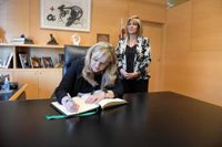 Marín pide al Govern más plazas de residencias públicas en L'Hospitalet (Barcelona)