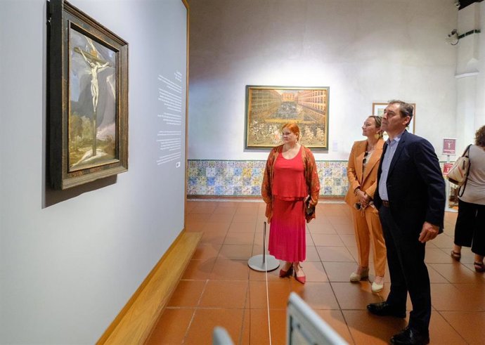 El delegado del Gobierno en C-LM visita los museos estatales en el Día de los Museos.
