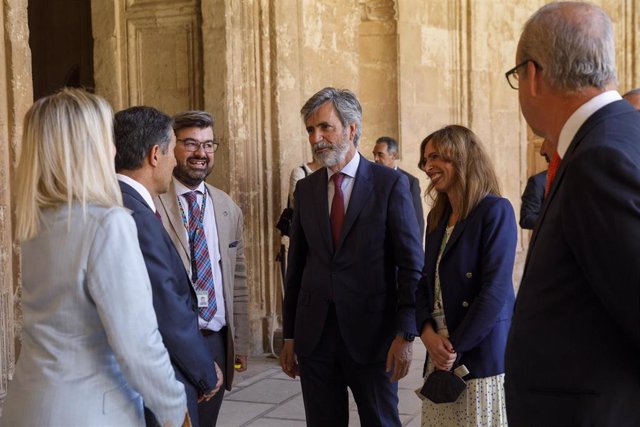 El presidente del Tribunal Supremo y del Consejo General del Poder Judicial, Carlos Lesmes, inaugura las XX Jornadas de presidentes de Audiencias Provinciales, a 18 de mayo de 2022 en Granada (Andalucía España)