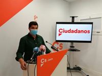 Enrique Moreno (Cs) subraya la defensa que Cs ha hecho de la educación pública desde el Gobierno andaluz
