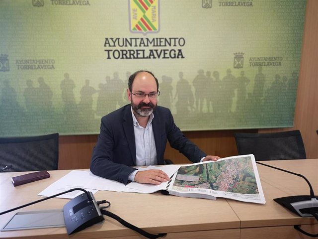 El concejal José Luis Urraca presenta el Estudio de Espacios de Oportunidad para el Incremento de la Infraestructura Verde
