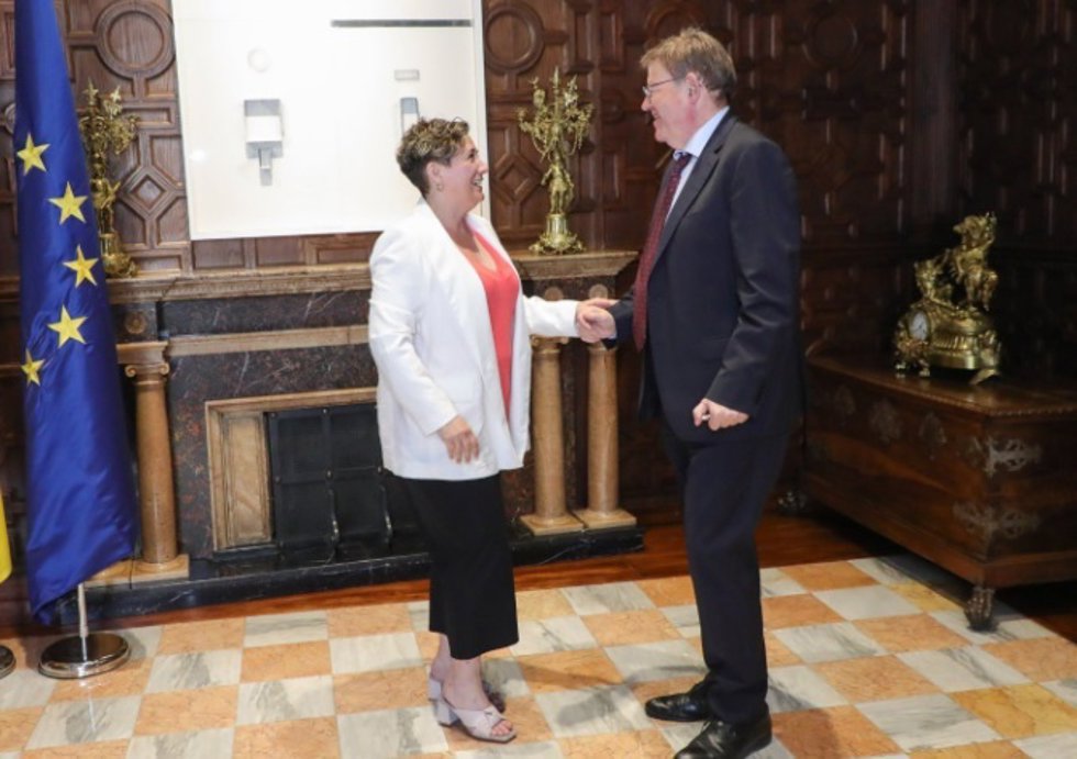 El 'president' de la Generalitat, Ximo Puig, recibe en audiencia a la consellera de Educación, Cultura y Deporte, Raquel Tamarit,