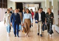 La Junta implantará una tarifa plana de 20 euros en transporte metropolitano y reclama extensión de los bonos AVANT