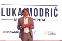 Modric: "El Real Madrid es todo para mí, me siento un madridista más"