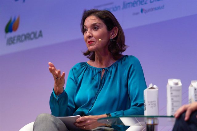 La ministra de Industria, Comercio y Turismo, Reyes Maroto, interviene en la segunda edición de las Jornadas de Fondos Europeos de Recuperación, en el Museo Nacional Centro de Arte Reina Sofía, a 12 de mayo de 2022, en Madrid (España). 