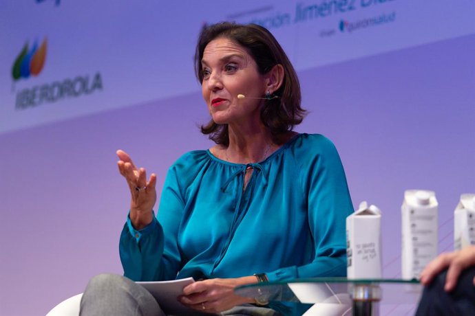 La ministra d'Indústria, Comer i Turisme, Reyes Maroto