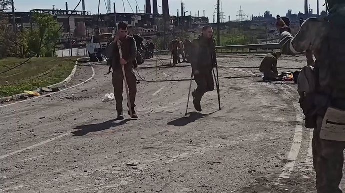 May 18, 2022, Mariupol, Donetsk Oblast, Ukraine: VIDEO AVAILABLE: CONTACT INFO@COVERMG.COM..This footage, released by the Russias Ministry of Defence shows the surrender of more defenders leaving Mariupols Azovstal steelworks on Wednesday (18May2022