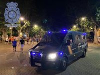 En libertad los cinco hinchas alemanes detenidos en Sevilla por atacar a seguidores escoceses y Policía Nacional