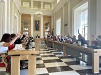 Cáceres impulsará un pabellón de ferias en Charca Musia, en cuyo recinto exterior se instalará el mercado franco