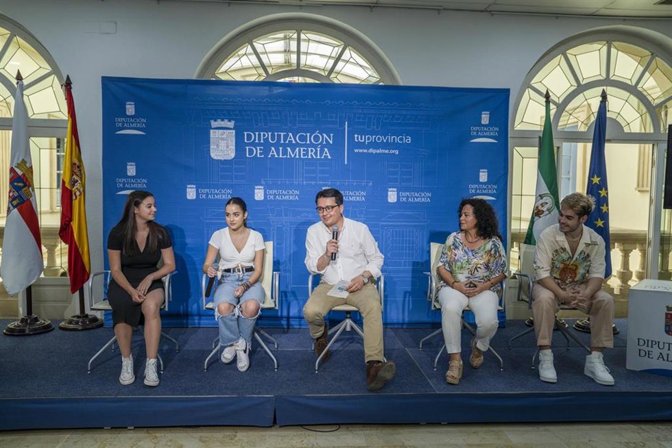 Presentación del concierto 'Artistas con nombre propio' en Pulpí (Almería)