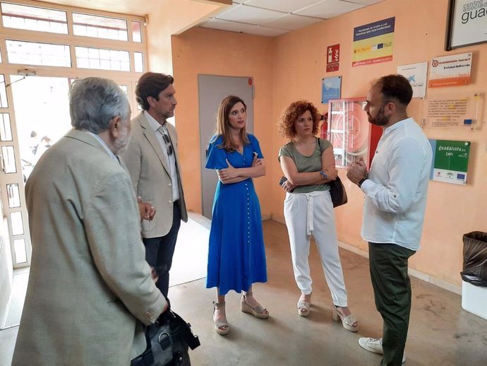 Los socialistas onubenses en su visita a la Fundación Valdocco.