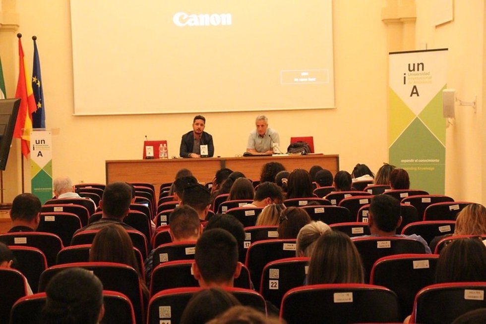 Sesión del curso en la sede de la UNIA en Baeza.