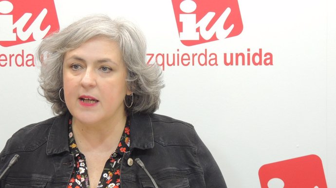 La vicecoordinadora de Izquierda Unida de Castilla-La Mancha, Isabel Álvarez