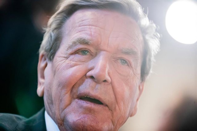 Archivo - Gerhard Schroeder, excanciller de Alemania