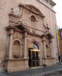 Archivo - Fachada del Parlamento de La Rioja