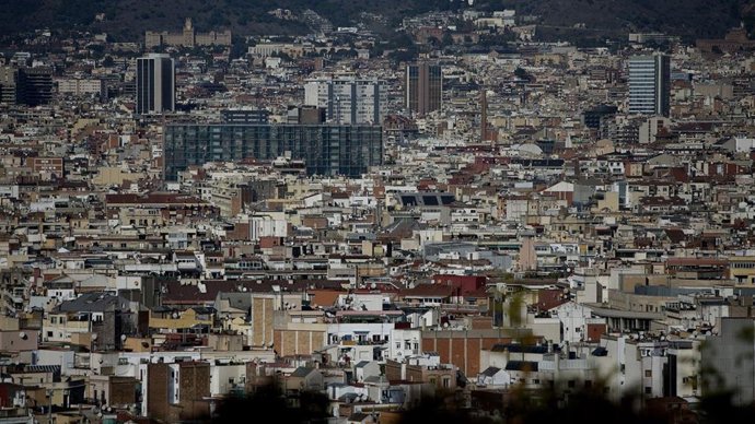 Archivo - Vista de la ciutat de Barcelona