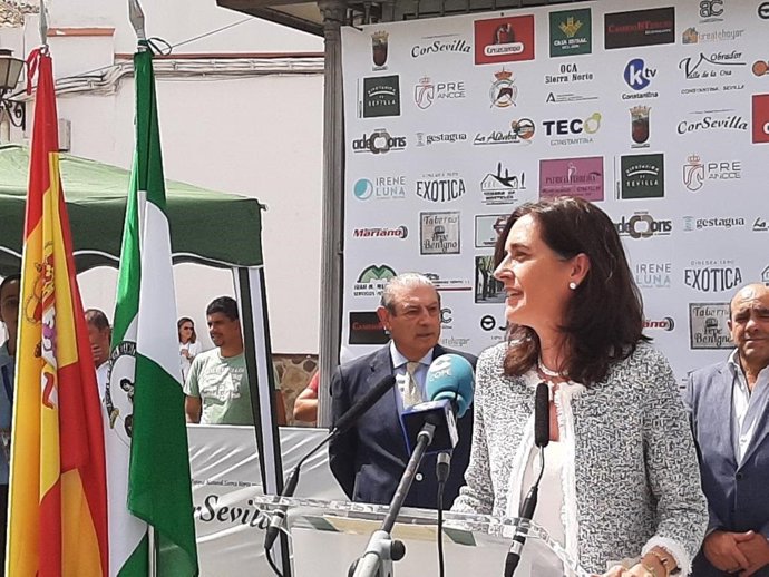 La delegada en funciones del Gobierno andaluz en Sevilla, Susana Cayuelas, en la inauguración de Ganatur, en Constantina