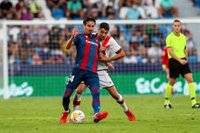 Rayo Vallecano y Levante quieren un cierre con sonrisa