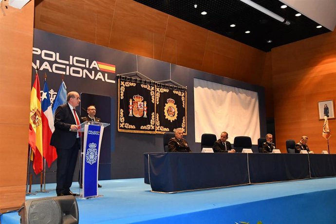 El Director General De La Policía Clausura El Xxxvii Curso De Especialistas Tedax Nrbq