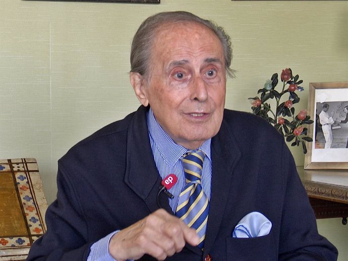 JAIME PEÑAFIEL