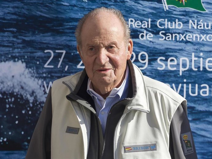 Archivo - El Rey Don Juan Carlos, en una imagen de archivo en Sanxenxo
