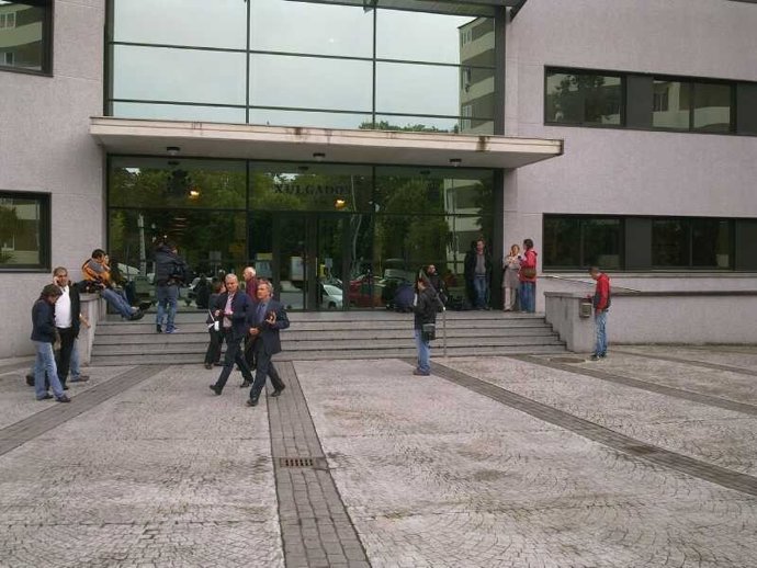 Archivo - Exterior de los juzgados de Lugo