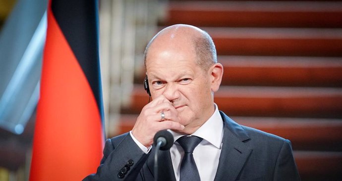 19 May 2022, Netherlands, The Hague: German Chancellor Olaf Scholz attends a press conference with Dutch Prime Minister Mark Rutte (Not Pictured) after their meeting at Rutte's official residence. Photo: Kay Nietfeld/dpa