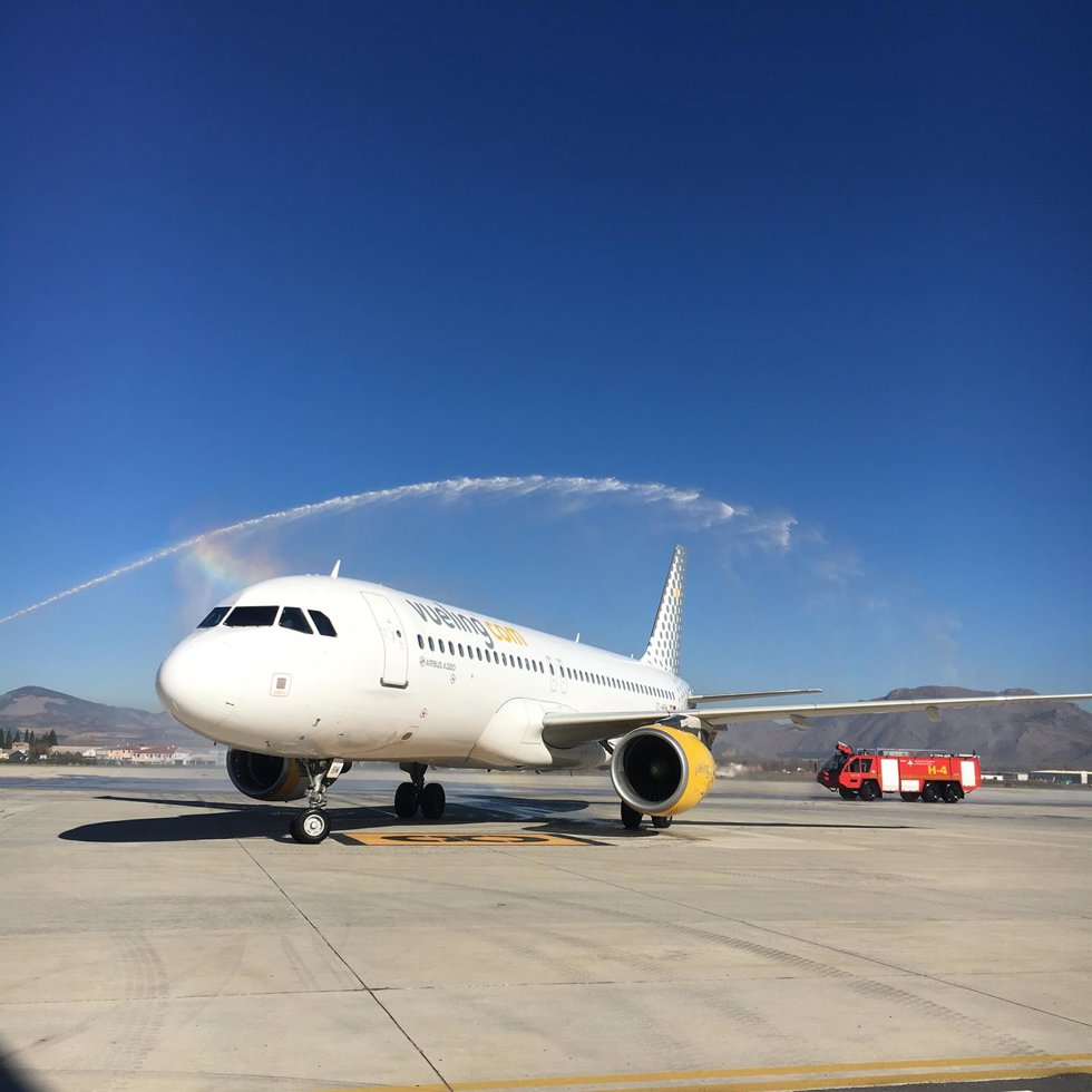 Archivo - Avión