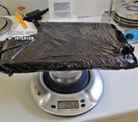 Dos detenidos cuando circulaban por la A-66 a la altura de Monesterio con casi un kilo de cocaína en su coche