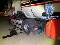 Detenidas dos personas por robar combustible de camiones y furgonetas en recintos empresariales de Lorca