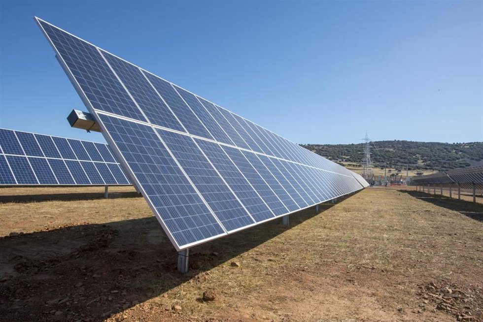 Archivo - Placa solar